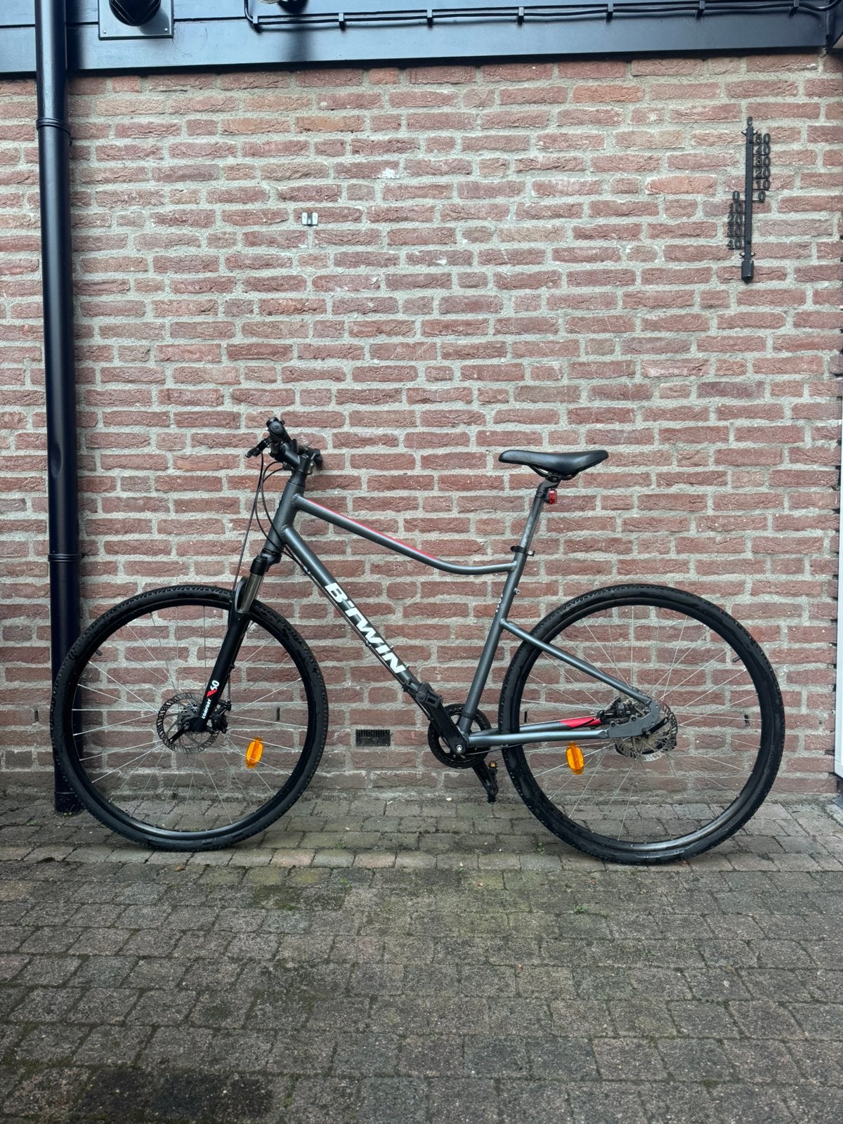 B'Twin Riverside 500 Hybride Fiets – Zo goed als nieuw!, Ophalen, Zo goed als nieuw, Overige merken