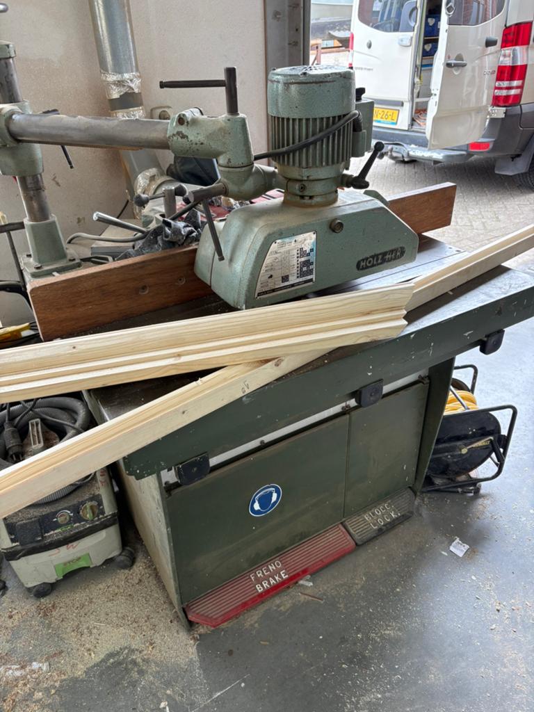 Freesbank (machine) SCM T120, Ophalen of Verzenden, Gebruikt, Elektrisch, Overige soorten
