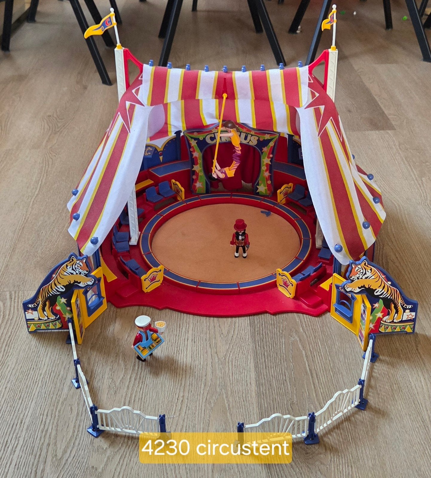 Playmobil Circus Tent 4230, Ophalen of Verzenden, Zo goed als nieuw, Jongen of Meisje
