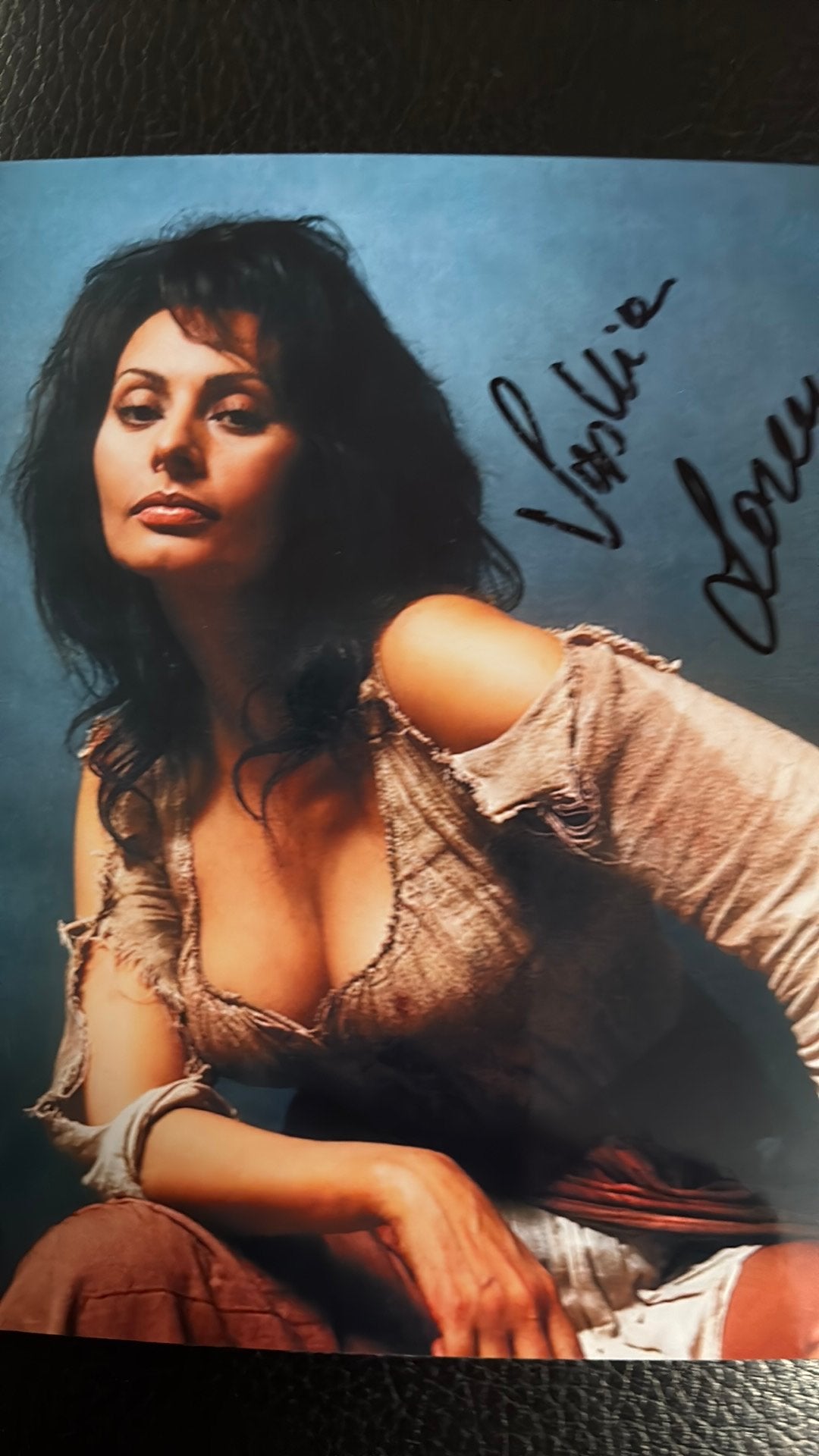 Sophia Loren FOTO 15 x 13 ECHTE handtekening, Verzamelen, Ophalen of Verzenden, 1980 tot heden, Ongelopen, Sterren en Beroemdheden