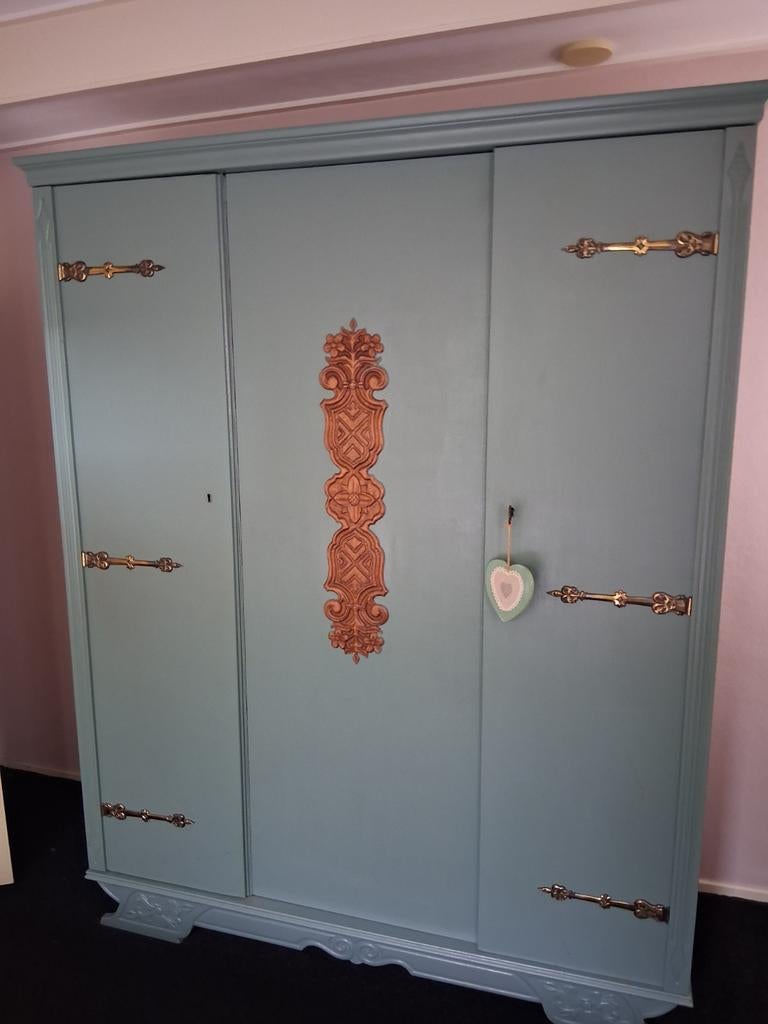 Prachtige en bijzondere kledingkast / sier kast, Ophalen, 50 tot 75 cm, 100 tot 150 cm, 150 tot 200 cm