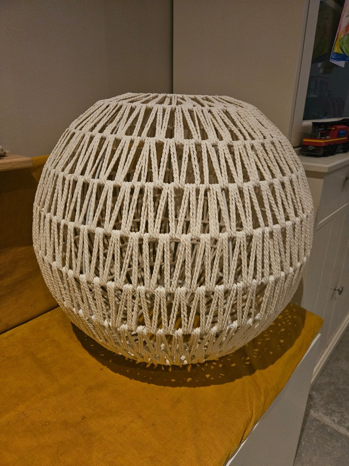 Grote macramé lampenkap, bolvormig, crème/wit, Ophalen, Rond, Bohemian, Natuurlijk, Zo goed als nieuw