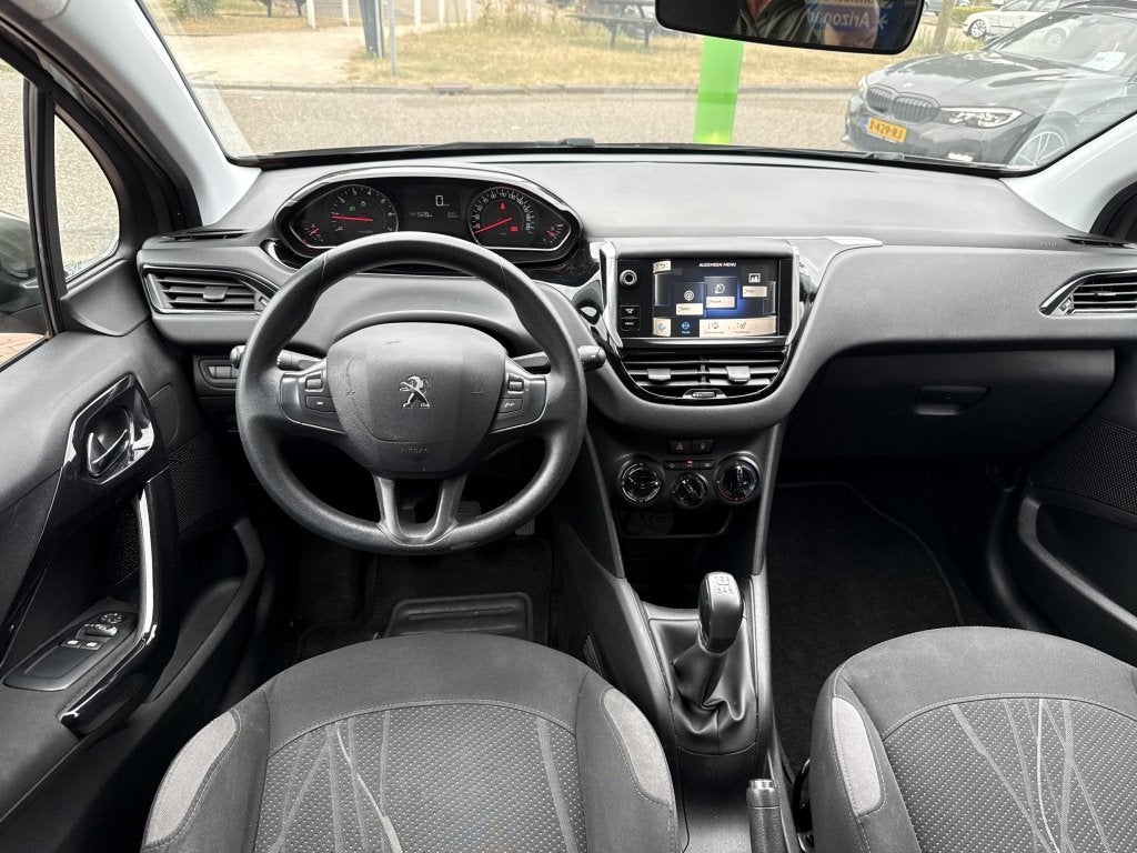 Peugeot 208 1.2 VTi Urban Soul airco trekhaak 5drs 140dkm, Auto's, Euro 5, Gebruikt, 31 €/maand, 1199 cc
