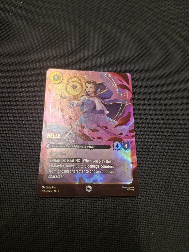 Lorcana  Belle Accomplished mystic enchanted, Hobby en Vrije tijd, Verzamelkaartspellen | Overige, Ophalen of Verzenden, Nieuw