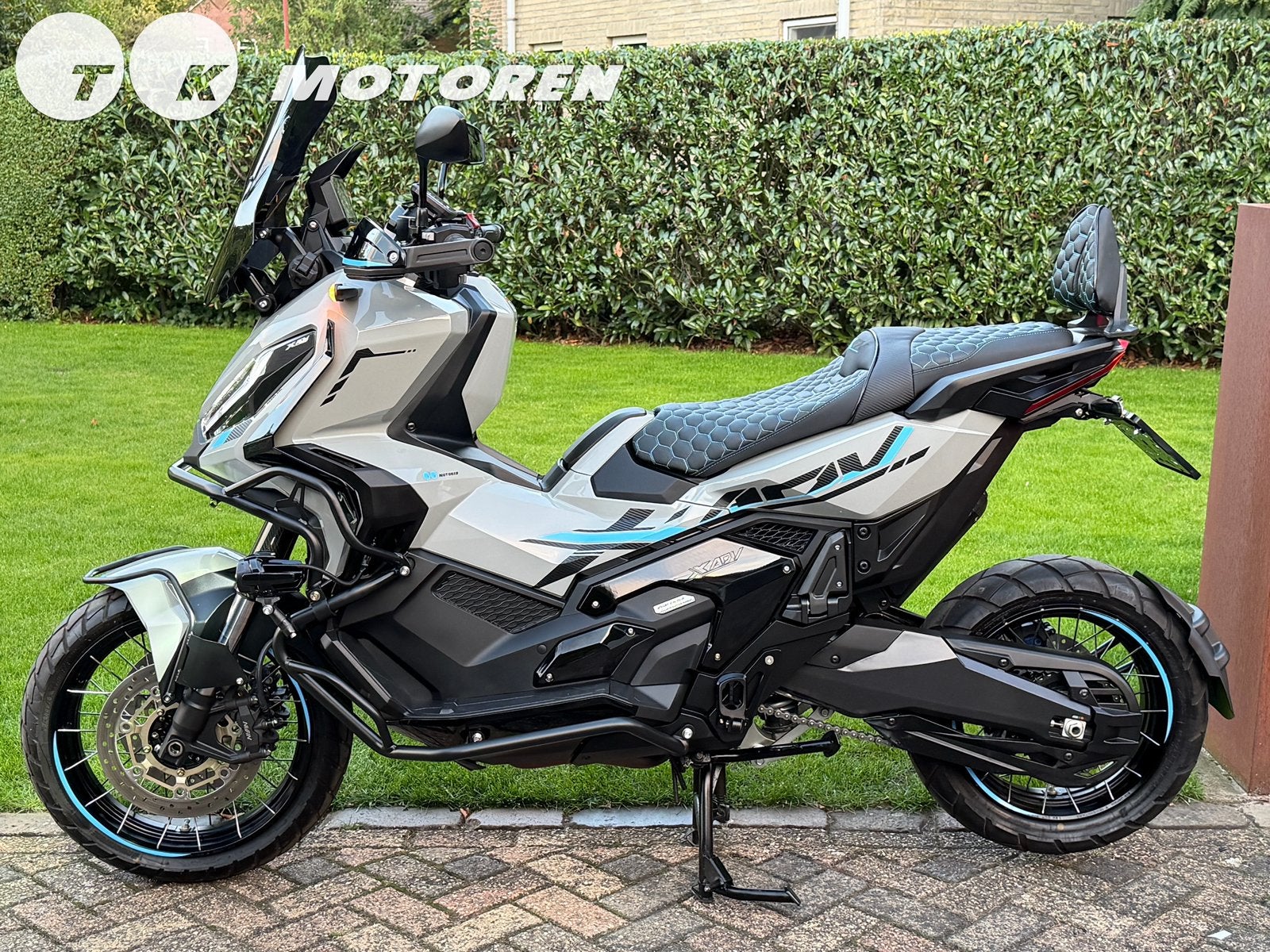 ⭐️ CUSTOM Honda XADV 750 NARDO BLUE TK SPECIAL !, Motoren, Motoren | Honda, 750 cc, Occasion, Bedrijf, Minimaal motorrijbewijs A2