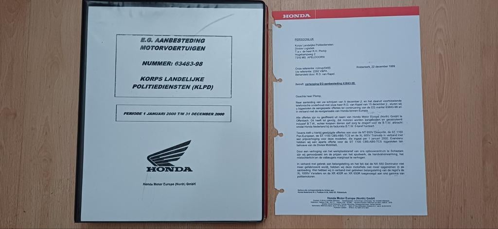UNIEKE  HONDA  map  KLPD !, Motoren, Ophalen of Verzenden