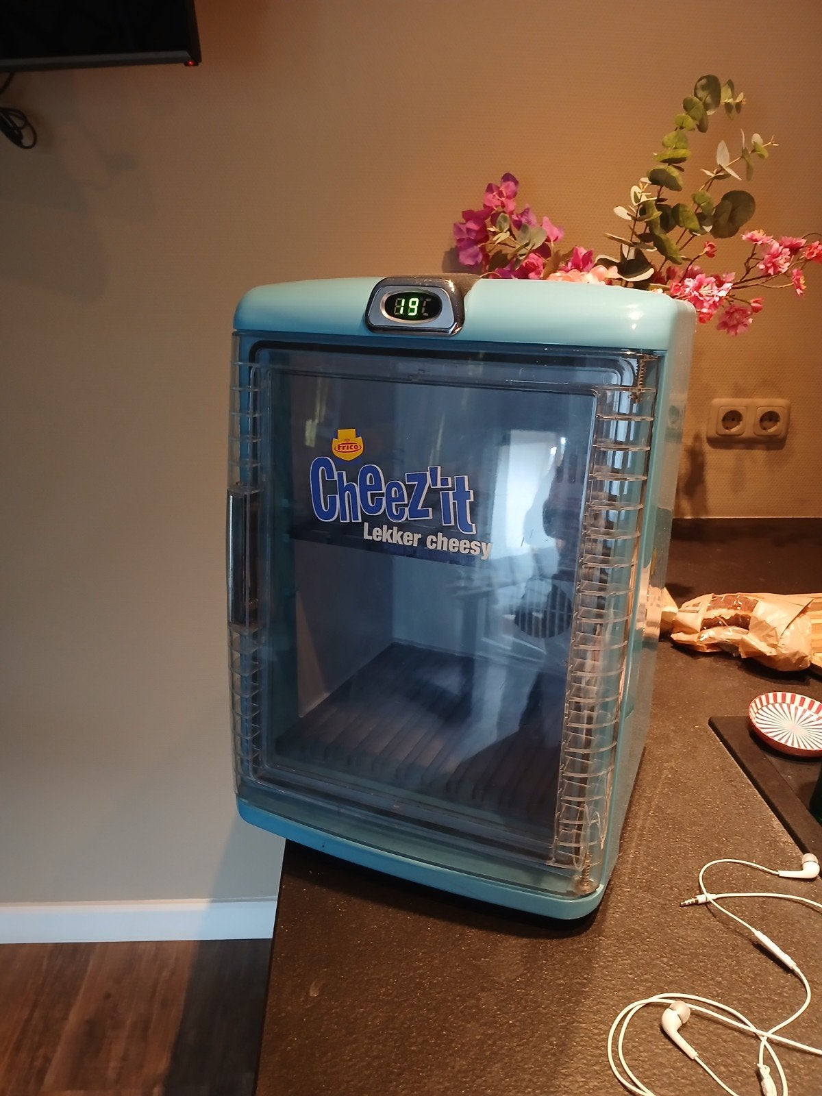 Mini Koelkastje 12V/220V - Ideaal voor onderweg en vakantie, Witgoed en Apparatuur, Koelkasten en IJskasten, Ophalen of Verzenden
