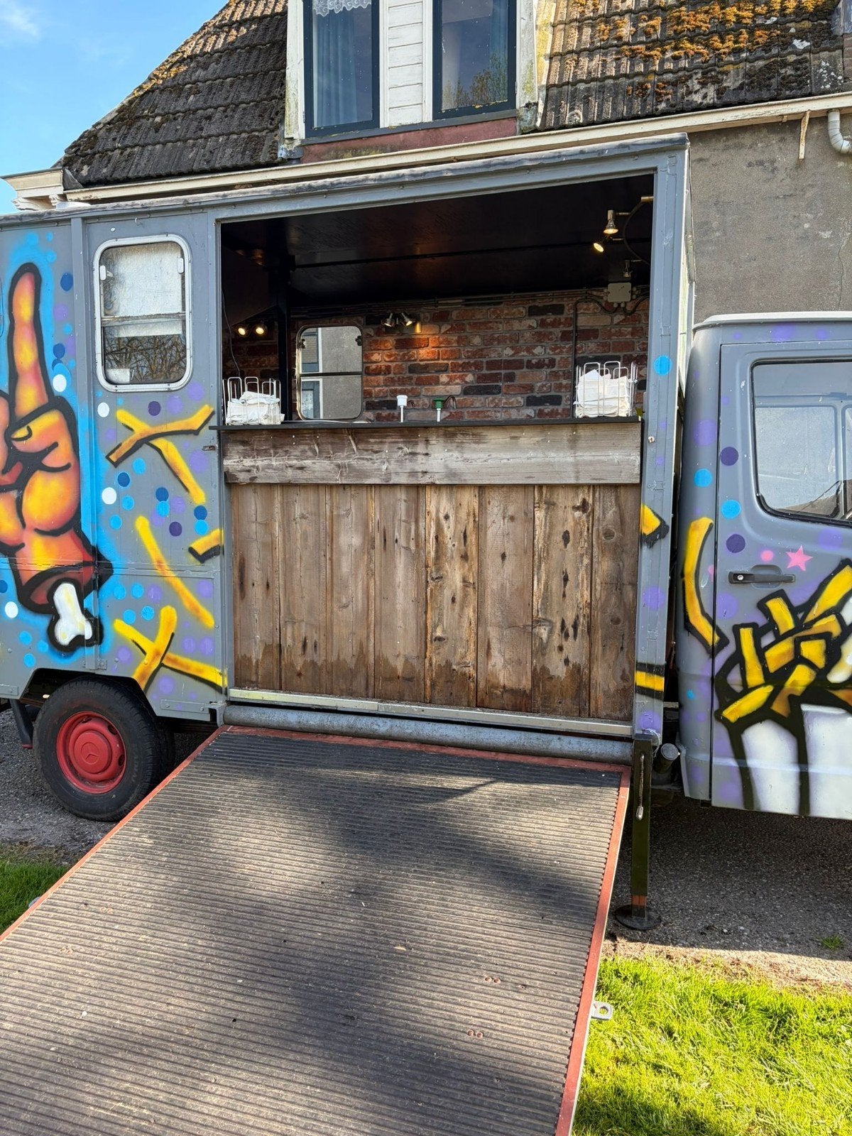 MERCEDES-BENZ 307D Foodtruck - Direct Startklaar!, Ophalen