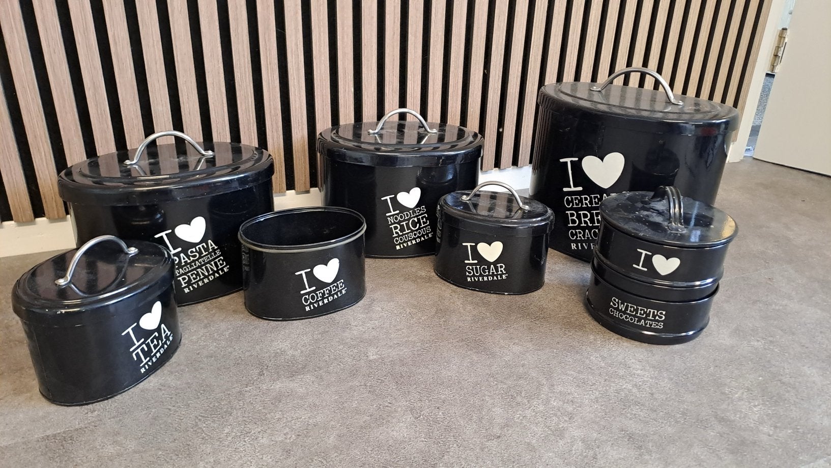 Te koop set riverdale voorraad trommels, Ophalen, Zo goed als nieuw