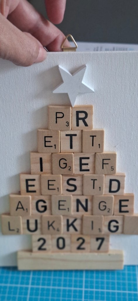Unieke handgemaakte Scrabble kunst en sleutelhangers, Handgemaakt, Nieuw, Meerkleurig, Knutselwerk