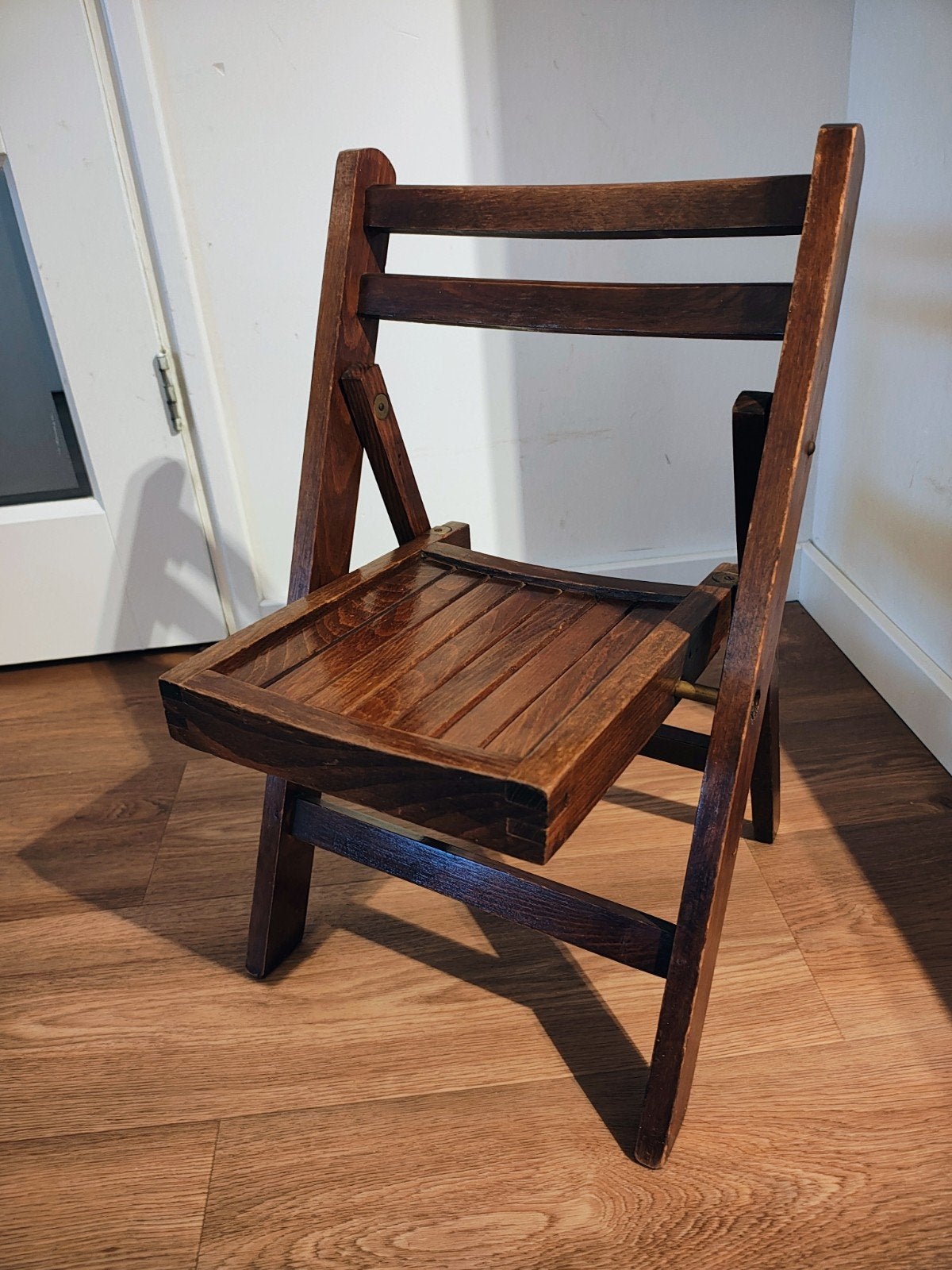 Houten klapstoeltje, Ophalen, Zo goed als nieuw, Inklapstoel