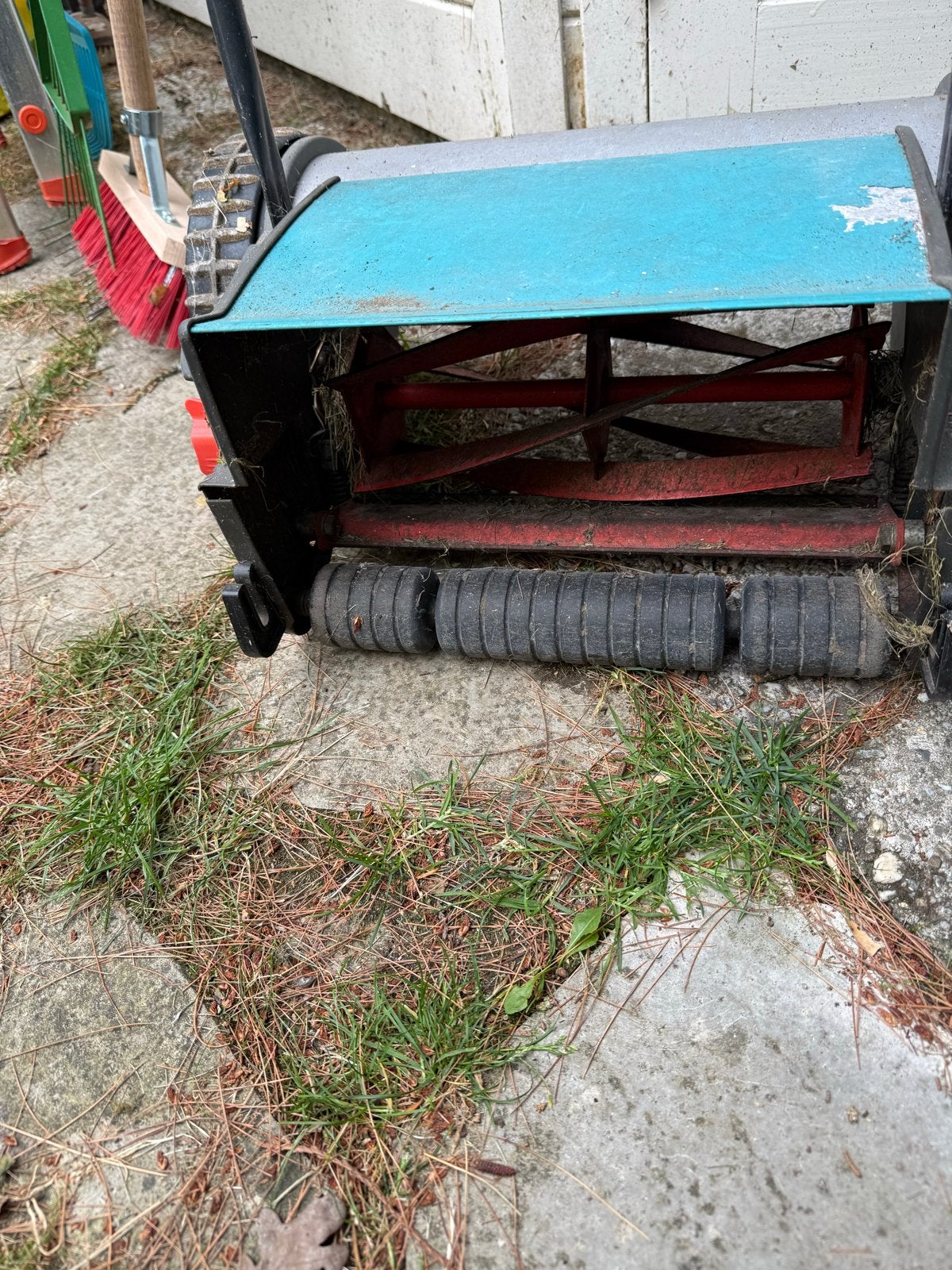Gardena 300 C Handgrasmaaier met opvangbak - goed als nieuw, Ophalen, Handgrasmaaier, Zo goed als nieuw, 30 t/m 39 cm