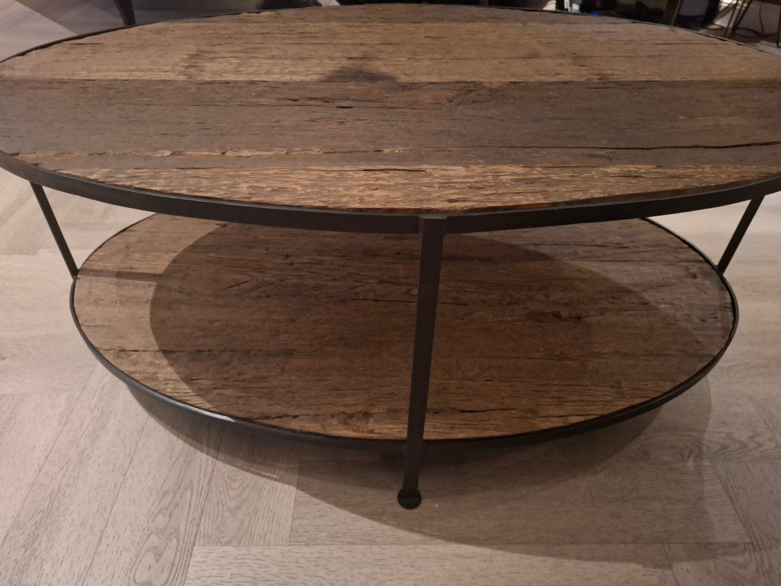 Ovale salontafel van oud hout en metaal, Gebruikt, 50 tot 100 cm, Industrieel, Landelijk, Rond