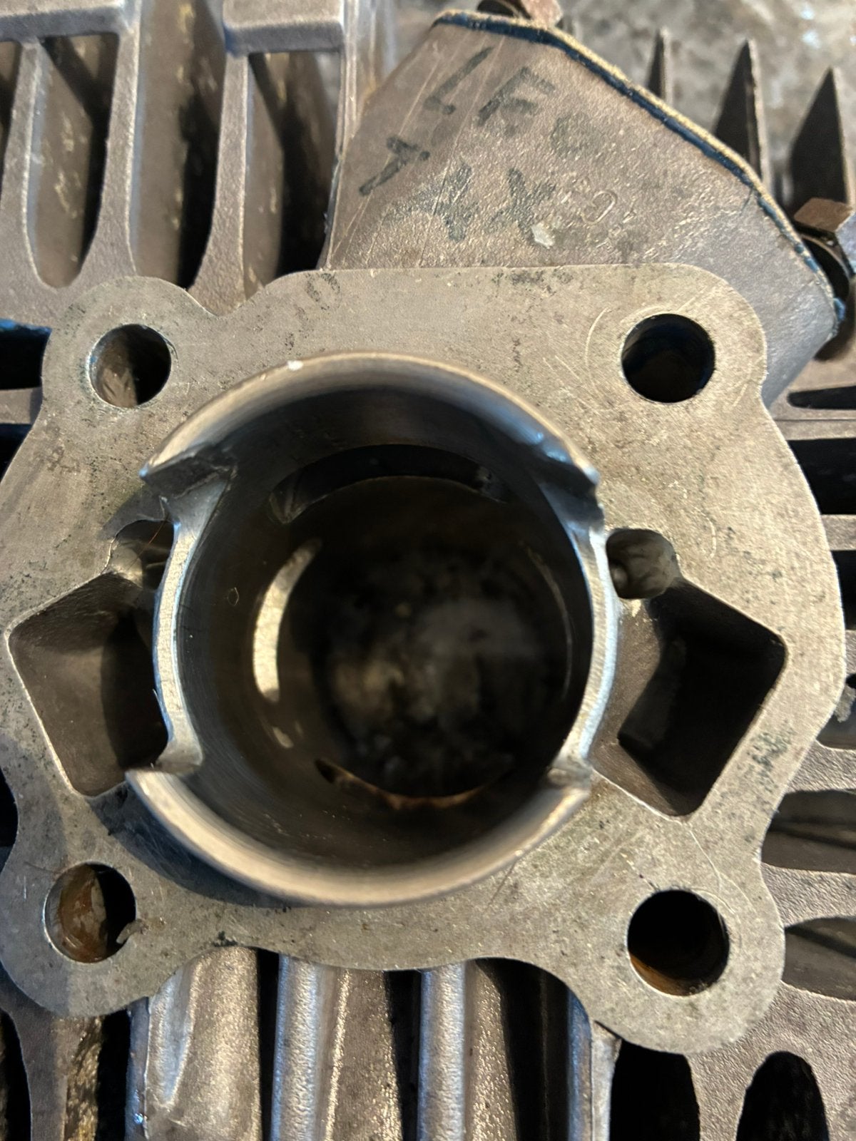 Originele mahle super breidwand cilinder met kop, Ophalen of Verzenden, Gebruikt, Cilinder