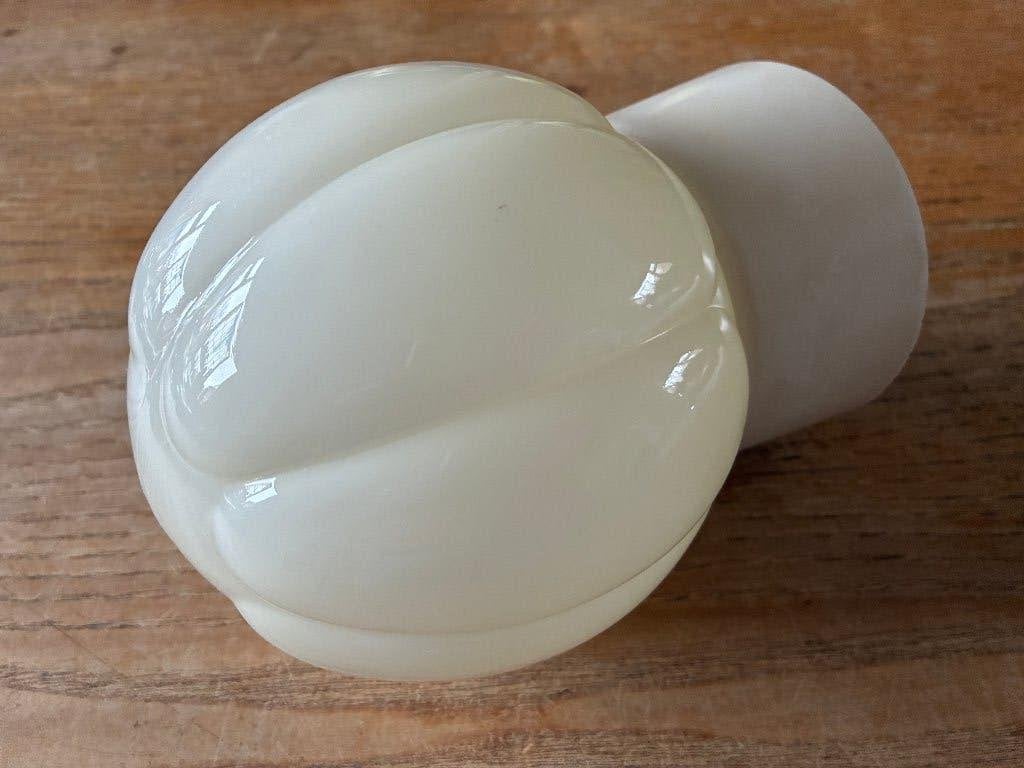 Vintage lampenbol schroefkogel melkglas Thabur beige glas, Huis en Inrichting, Beige, Vintage, Thabur, Ophalen of Verzenden