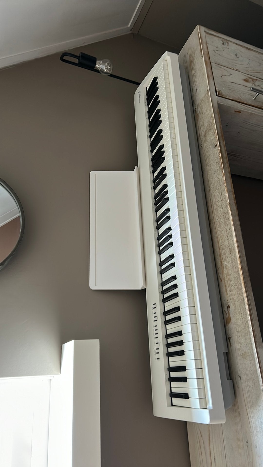 Piano Roland, Ophalen, Zo goed als nieuw, Wit, Digitaal