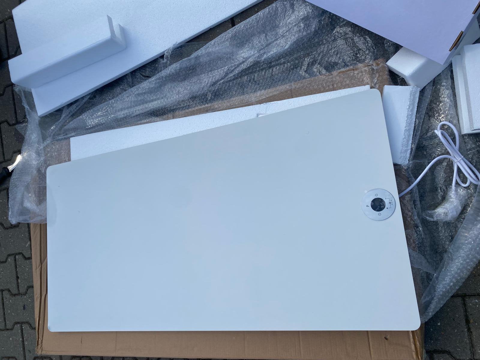 Nieuw Oppio E-panel elektrische design radiator 300W, Doe-het-zelf en Verbouw, Verwarming en Radiatoren, Nieuw, Radiator, 200 tot 500 watt