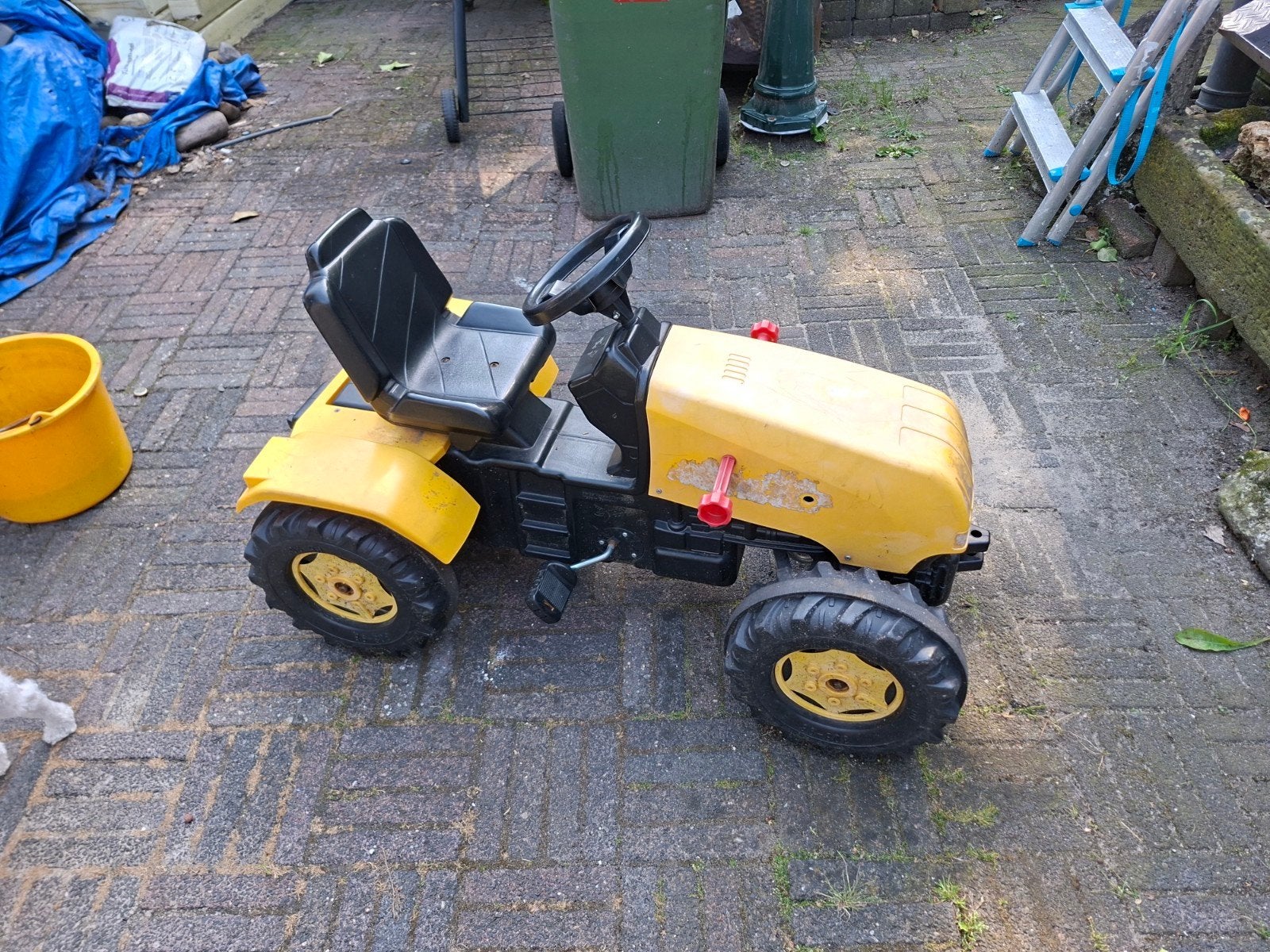 Gele Trapauto Tractor voor Kinderen, Ophalen of Verzenden, Gebruikt, Trapvoertuig