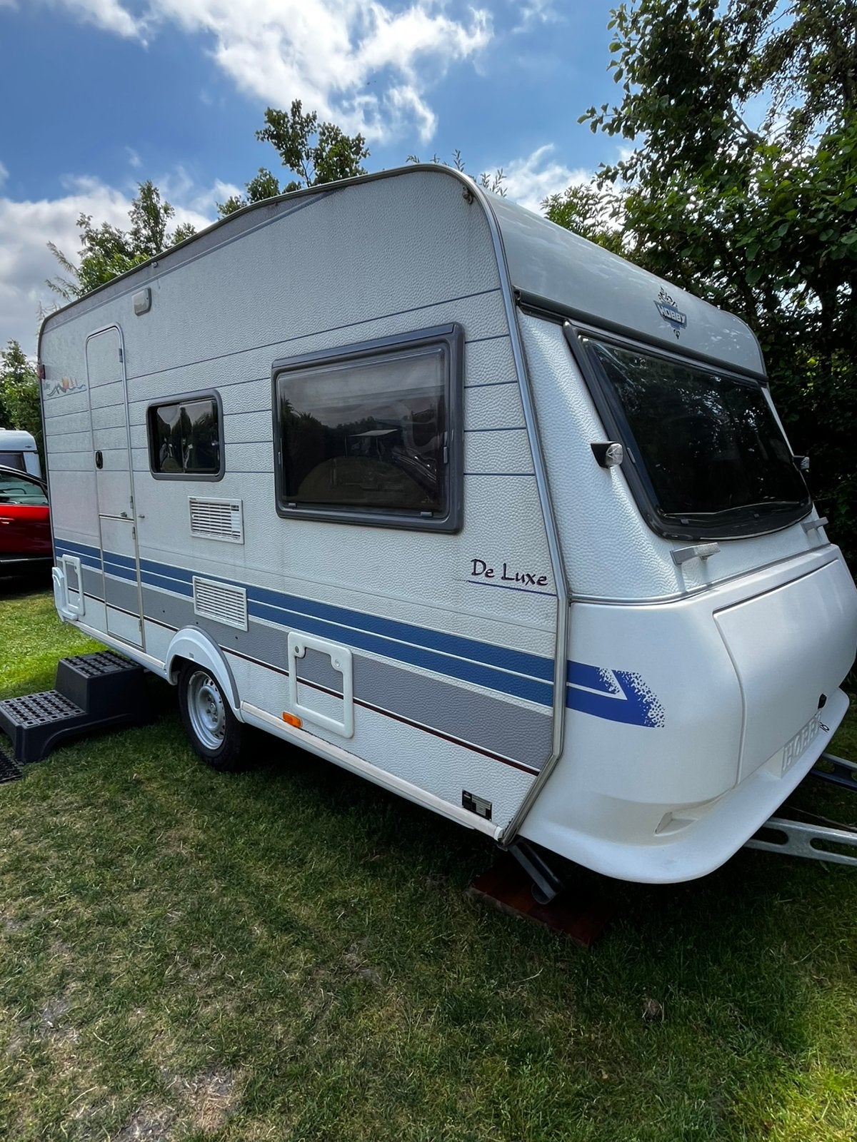 Hobby de Luxe 1998 - Zeer nette caravan - Instapklaar, Caravans en Kamperen, Vast bed, Rondzit, Hobby, Particulier