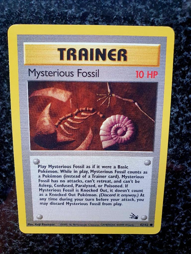 Pokemon Trainer Mysterious Fossil, Ophalen of Verzenden, Zo goed als nieuw, Losse kaart