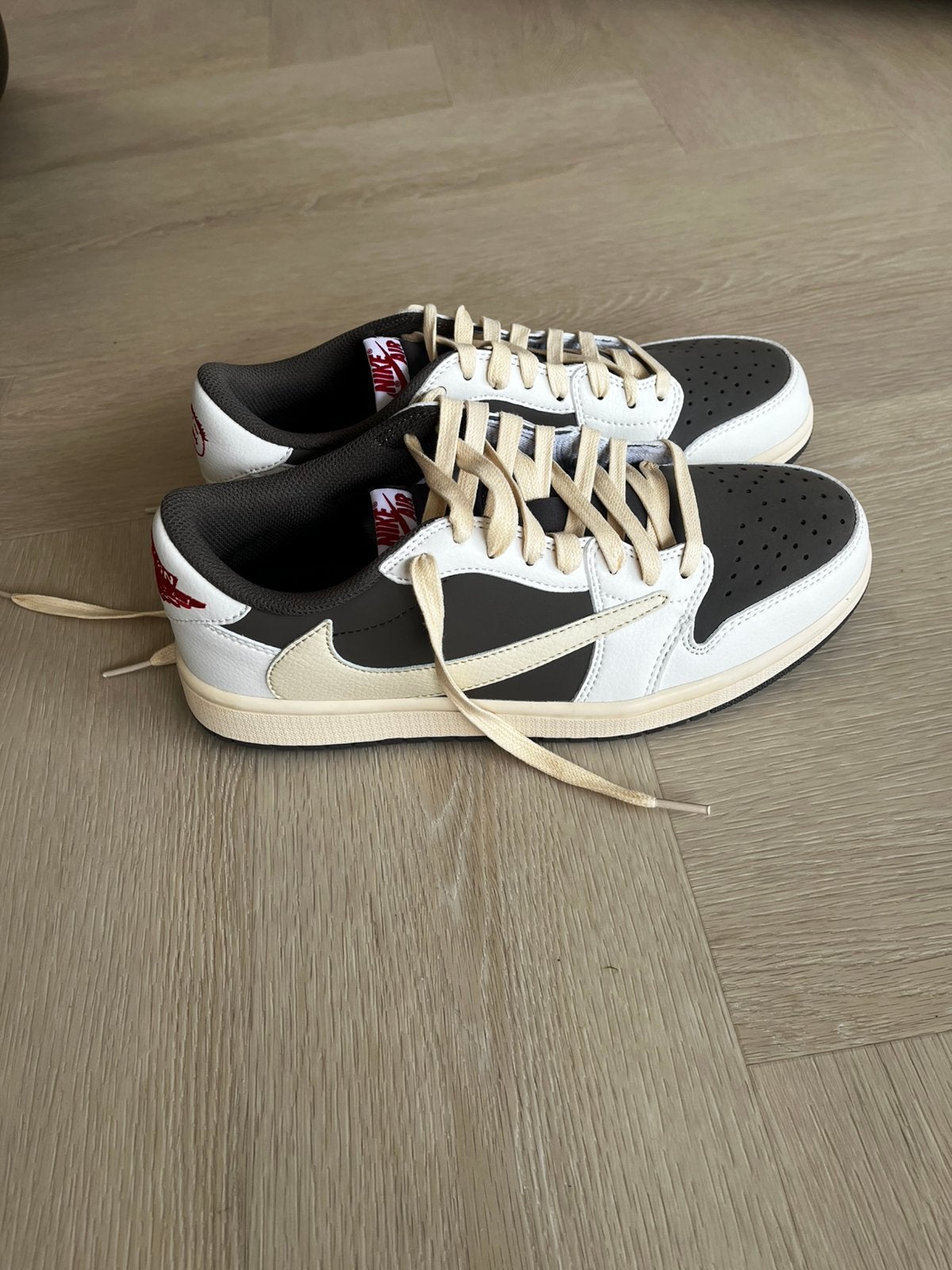 Travis Scott x Air Jordan 1 Low OG 'Reverse Mocha, Bruin, Verzenden, Nike, Nieuw