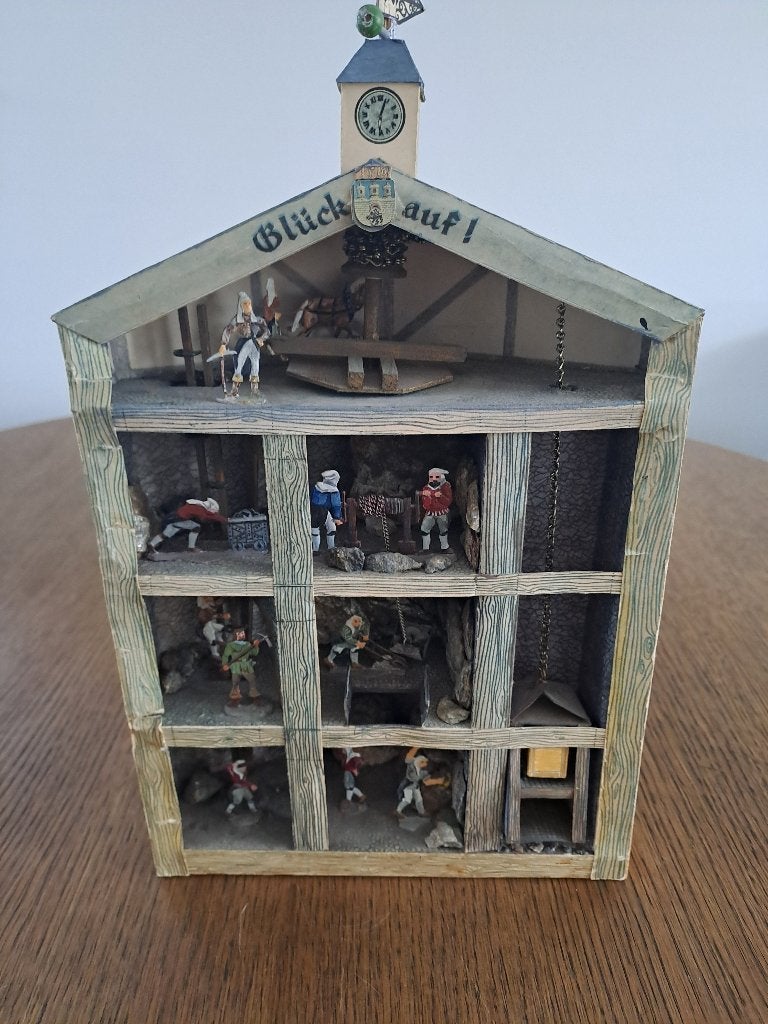 Miniatuur hand en snijwerk buckelbergwerk, Ophalen of Verzenden