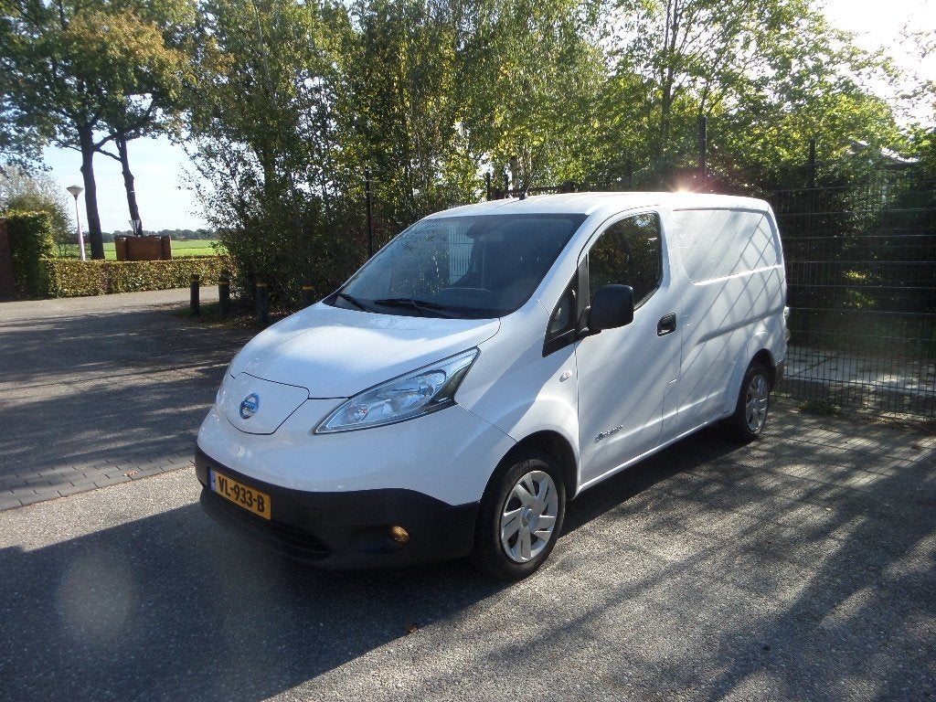 Nissan e-NV200 Business (Eigen Accu) Navi Cam. Schuifdeur, Stof, Zwart, Wit, Origineel Nederlands