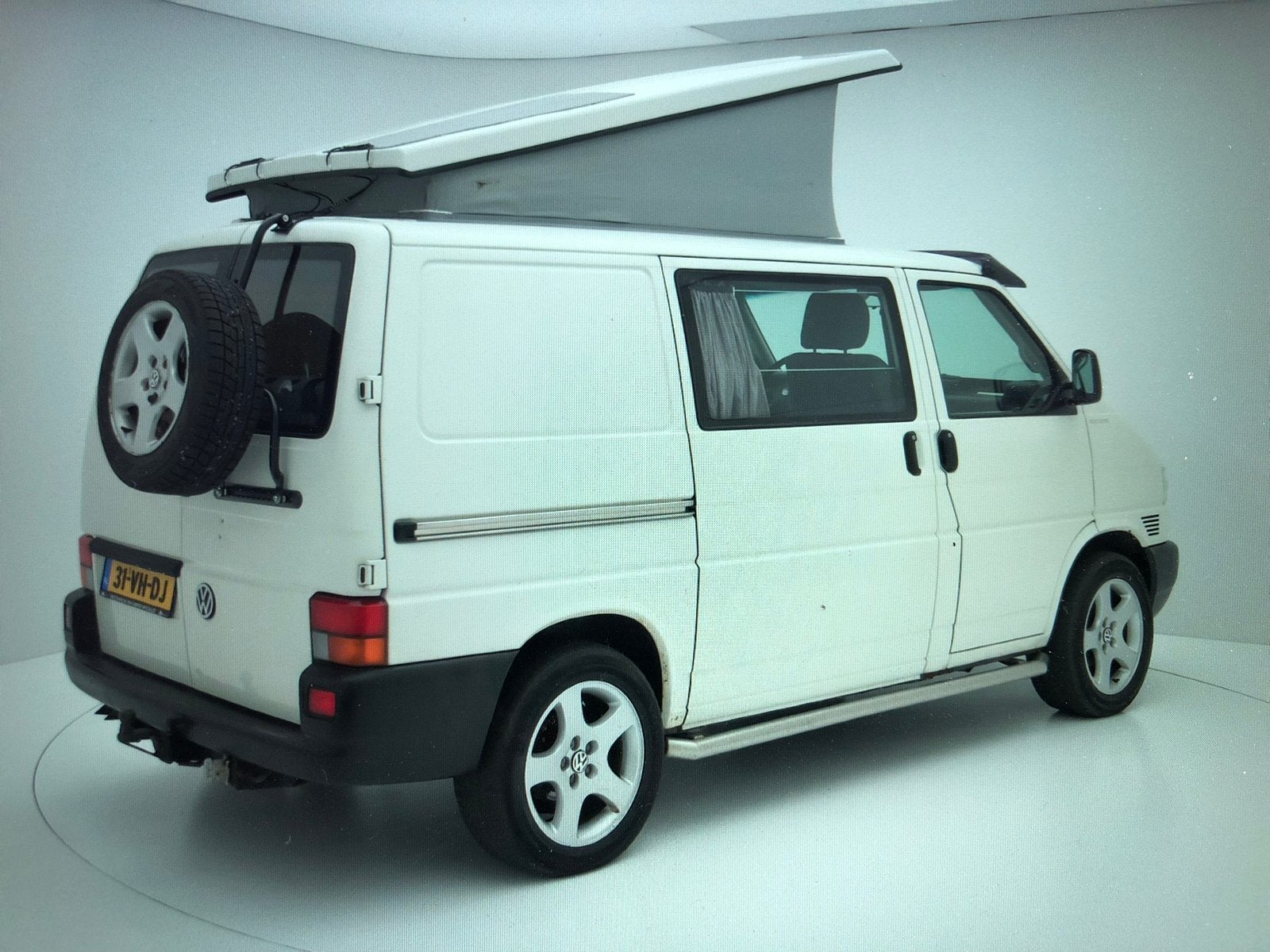 Te huur: 5 persoons VW CAMPER 4x4 off road 130 pk tdi