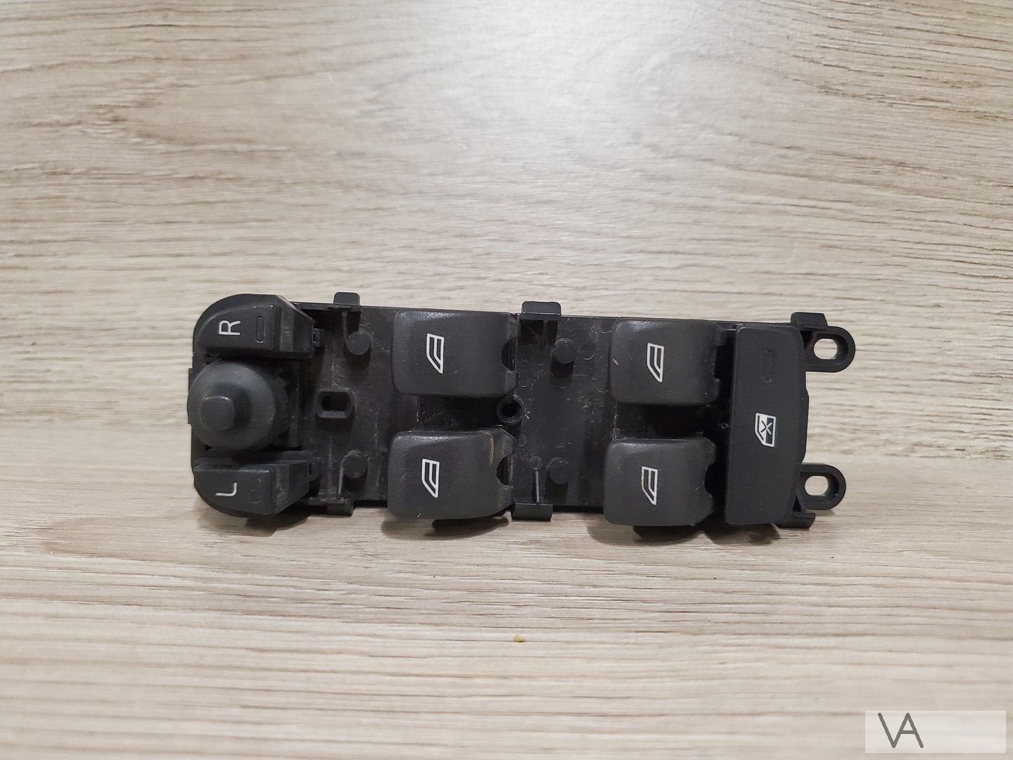 Volvo V70 XC70 S80 2006 > 2015 raamschakelaar 31272004 €40, Gebruikt, -, -, Ophalen of Verzenden
