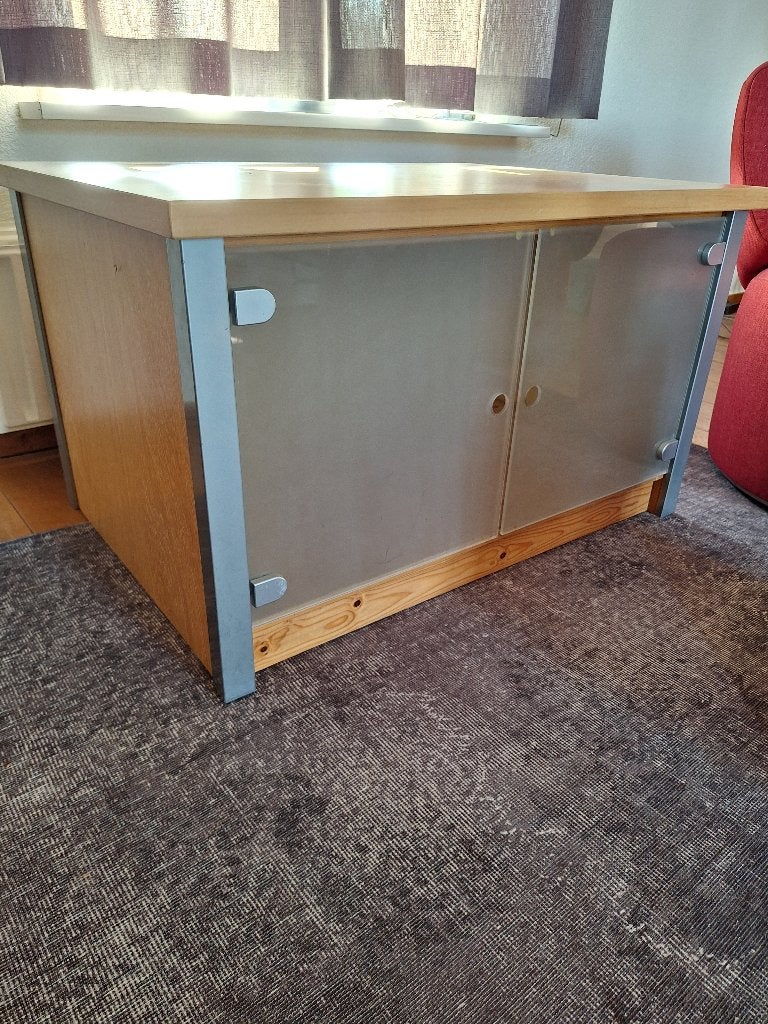 lundia tv/stereo kastje, Ophalen, Zo goed als nieuw, Minder dan 100 cm, 50 tot 75 cm