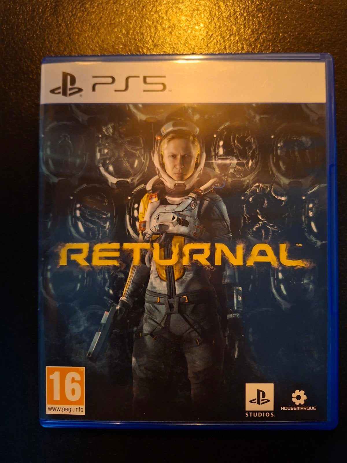 Returnal PS5 - Zo goed als nieuw, Spelcomputers en Games, Ophalen, Zo goed als nieuw