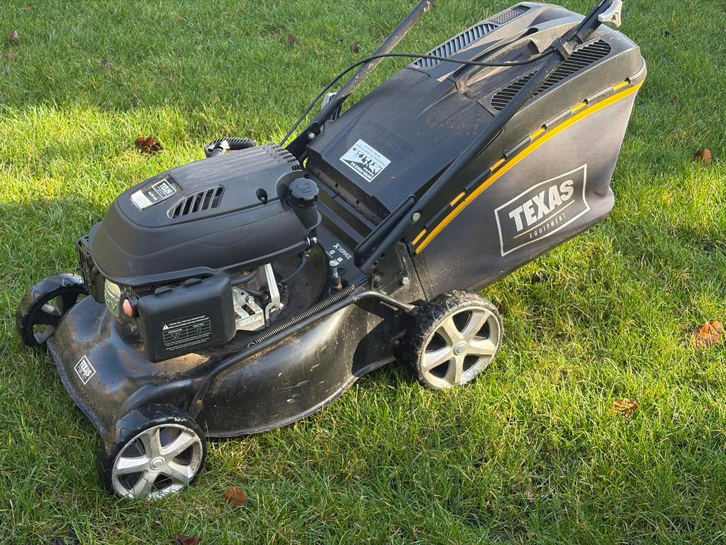 Texas Razor 4610 Benzine Grasmaaier - Goede Staat, Tuin en Terras, Grasmaaiers, Ophalen, Cirkelmaaier, Gebruikt, 40 t/m 49 cm