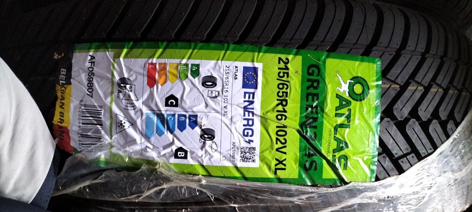 twee nieuwe banden voor een bus of camper, Ophalen of Verzenden, Nieuw