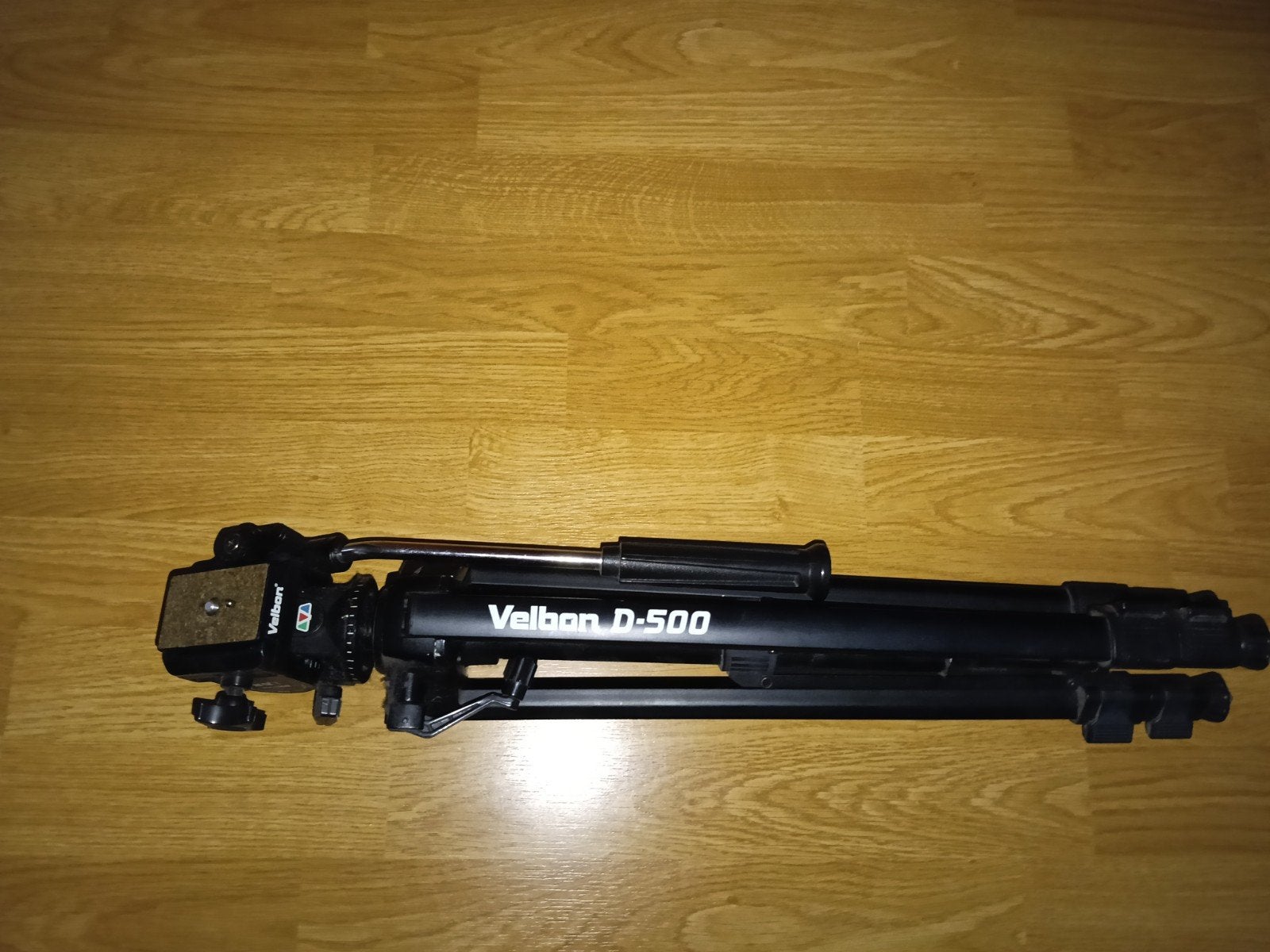 Velbon D-500 Statief met Balhoofd, Gebruikt, Velbon, 150 tot 175 cm, Met balhoofd