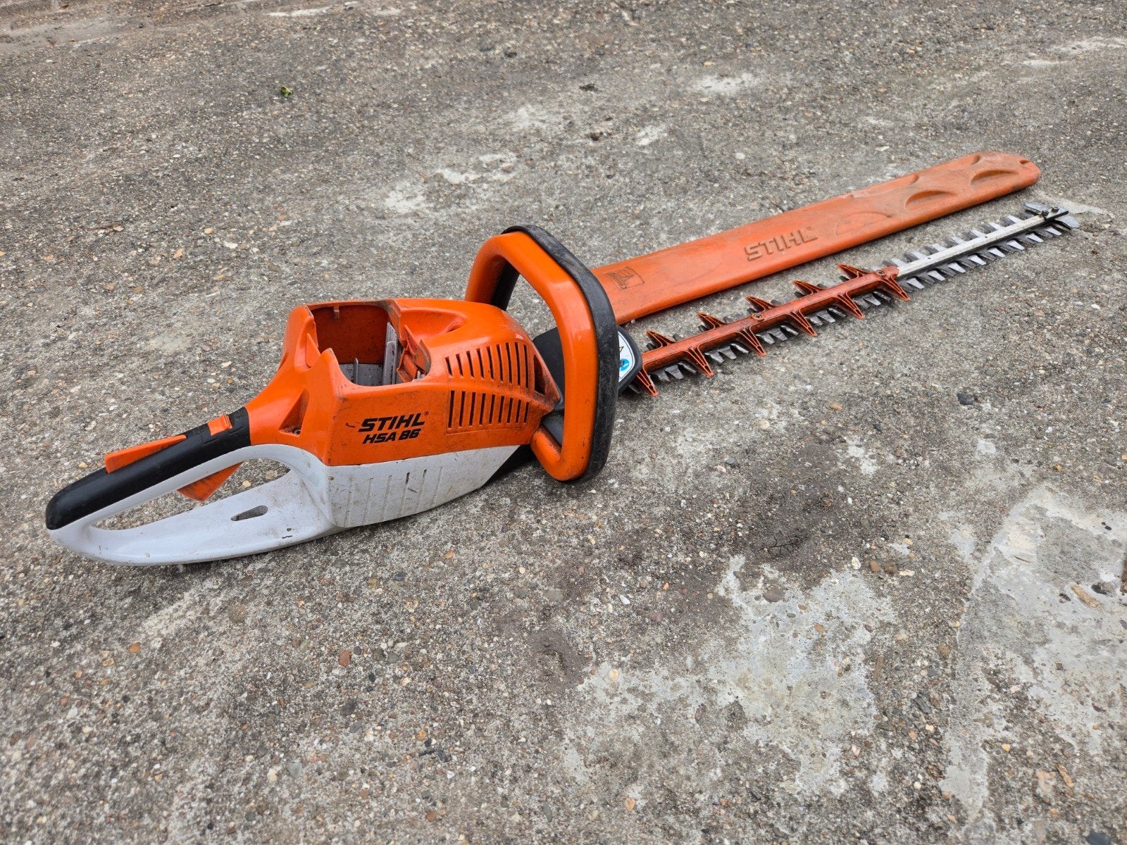 Stihl HSA 86 accu heggenschaar | Bj. 2022 | HSA snoeischaar, Stihl HSA 86 snoeischaar, Info@stihl.nl, Stihl, Gebruikt