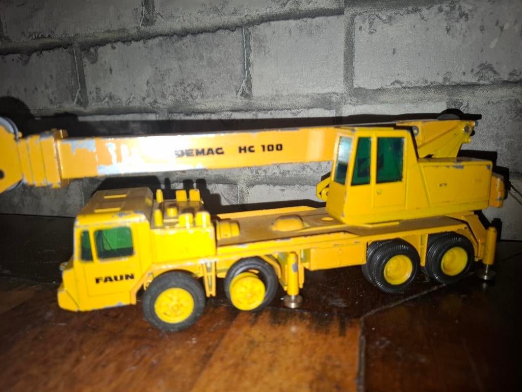 NZG Faun demac hc100 1:50, Hobby en Vrije tijd, Modelauto's | 1:50, Ophalen of Verzenden, Gebruikt, Bus of Vrachtwagen, NZG