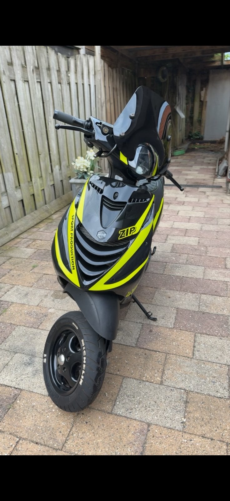 Piaggio Zip h2o SP (172cc) (spaans), Ophalen, Maximaal 45 km/u, Zip, Zo goed als nieuw