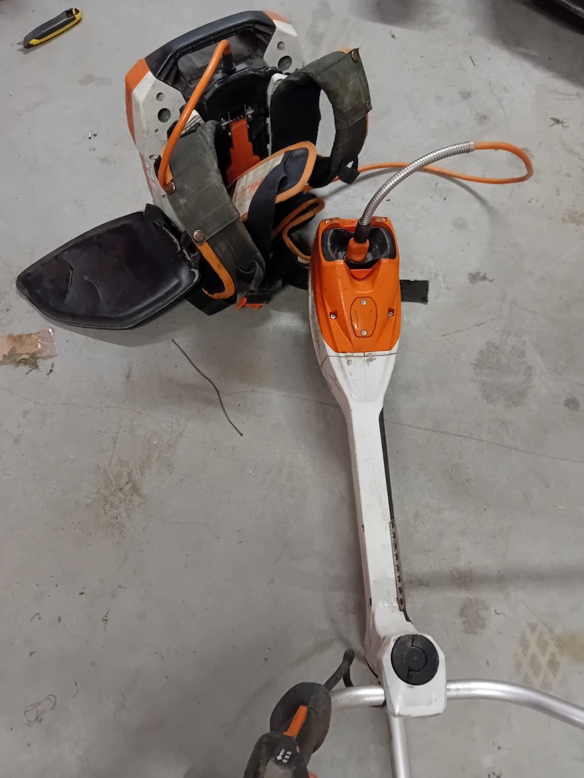 Stihl FSA 200 Accu Bosmaaier met AR 3000 L Rugaccu, Tuin en Terras, Grastrimmers, Ophalen of Verzenden, Benzine