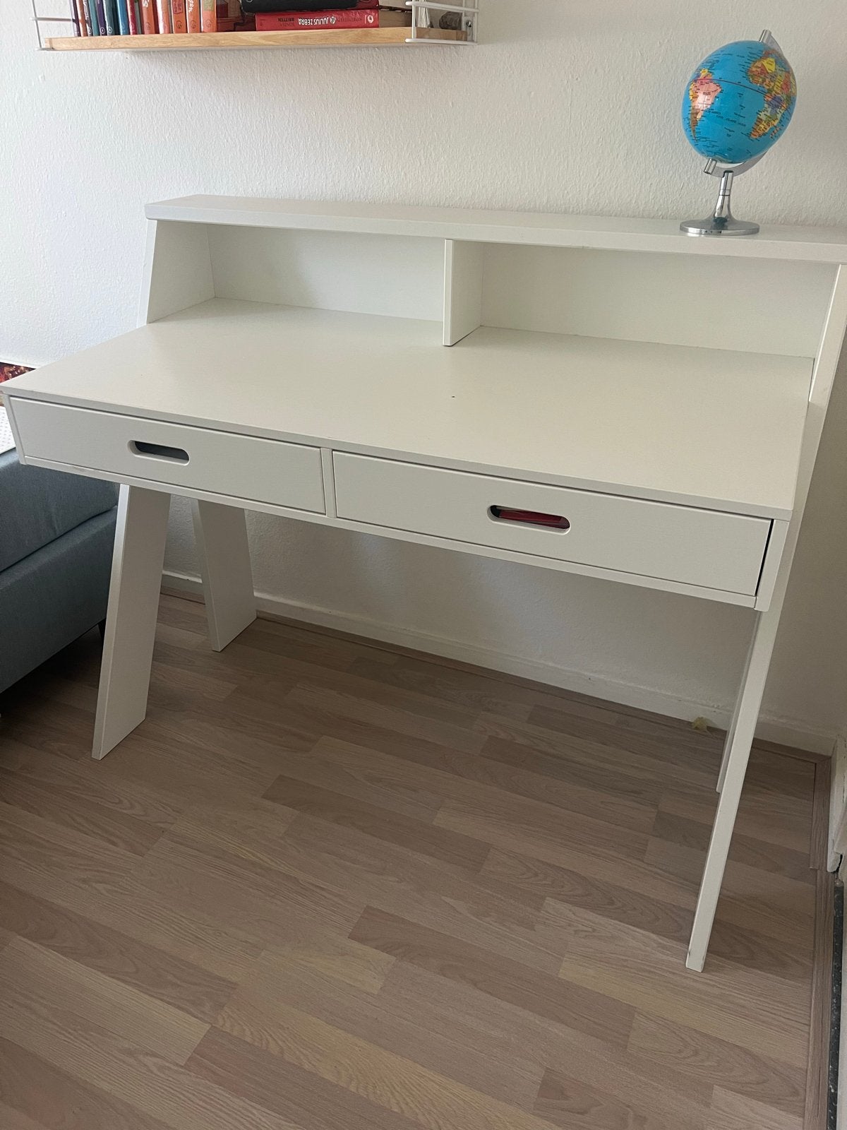 Wit bureau met lades en opbergruimte, Ophalen, Gebruikt, Met lades, Spaanplaat of MDF