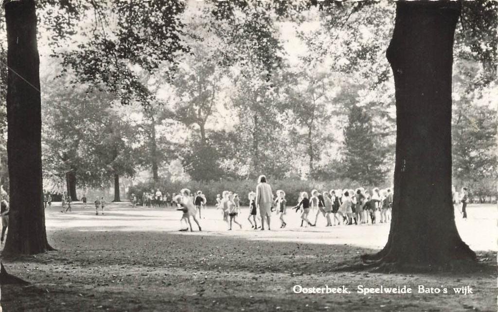 Oosterbeek, Speelweide Bato's wijk, Verzamelen, Ophalen of Verzenden, 1960 tot 1980, Gelopen, Gelderland