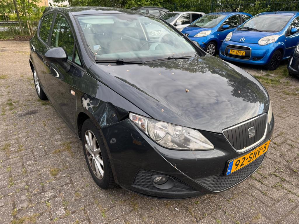 Seat ibiza 1.2 tdi 5 drs airco /2011/ oliekoeler kapot!, Auto's, Voorwielaandrijving, 4 cilinders, Leon, Bedrijf