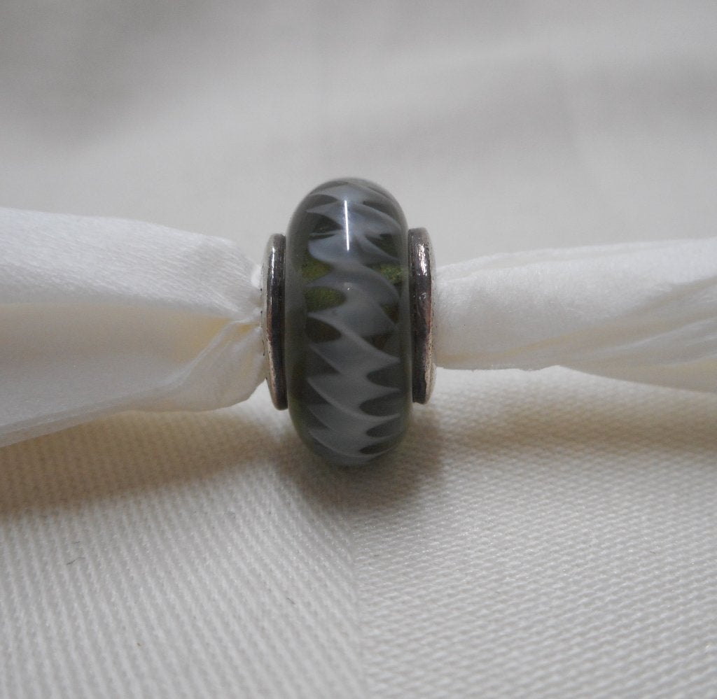 Pandora murano bedel met zilveren kern nr.028, Sieraden, Tassen en Uiterlijk, Bedels, Gebruikt, Pandora, 1 bedel, Glas of Kristal