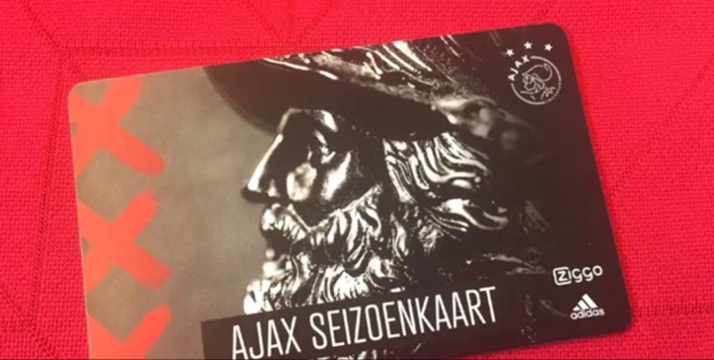Ajax seizoenskaart huur voor 1 jaar, Tickets en Kaartjes, Seizoenskaart, Eén persoon, Augustus