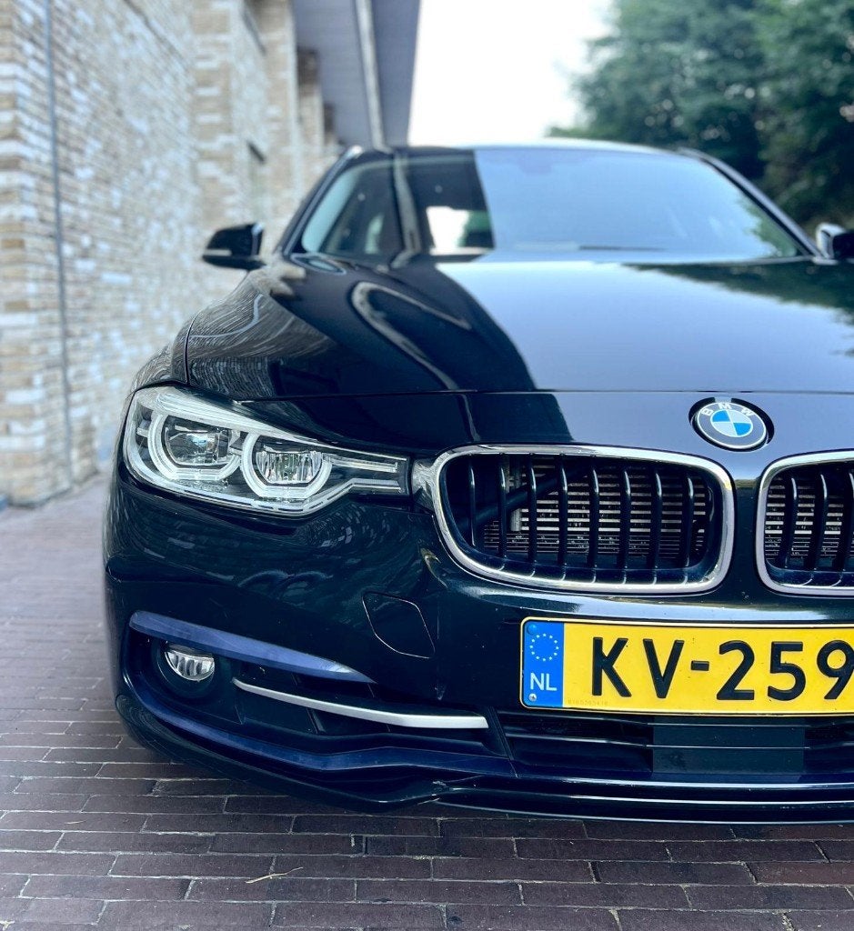 BMW 3-Serie 330e Iperformance 252pk Plug-in/Cruise/Leer/Lane, 1998 cc, Blauw, 1635 kg, 5 stoelen