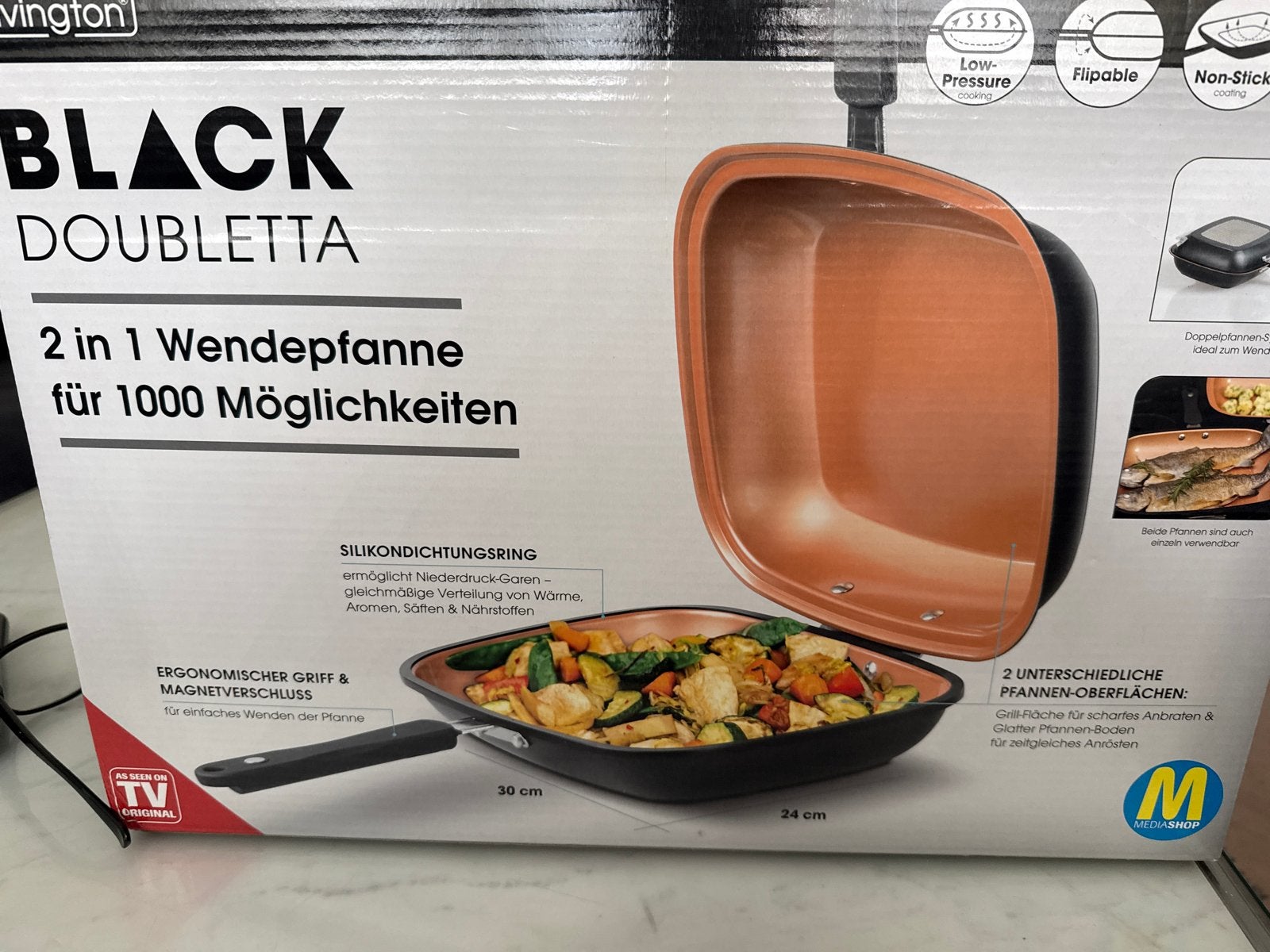 Black Doubletta 2-in-1 Wokpan - Nieuw in doos, Overige materialen, Antiaanbaklaag, Nieuw, Ophalen of Verzenden