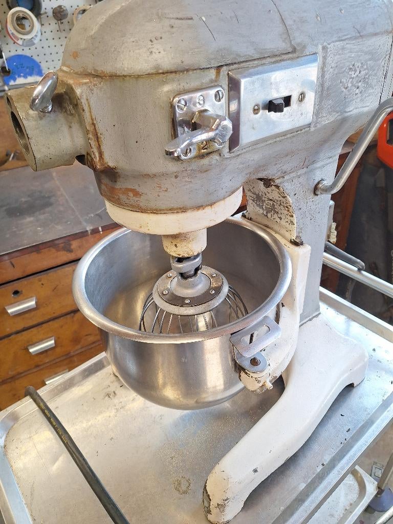 Hobart keuken deegmachine a125 15 liter, Ophalen of Verzenden, Gebruikt, Taarten of Cupcakes, Bakvorm