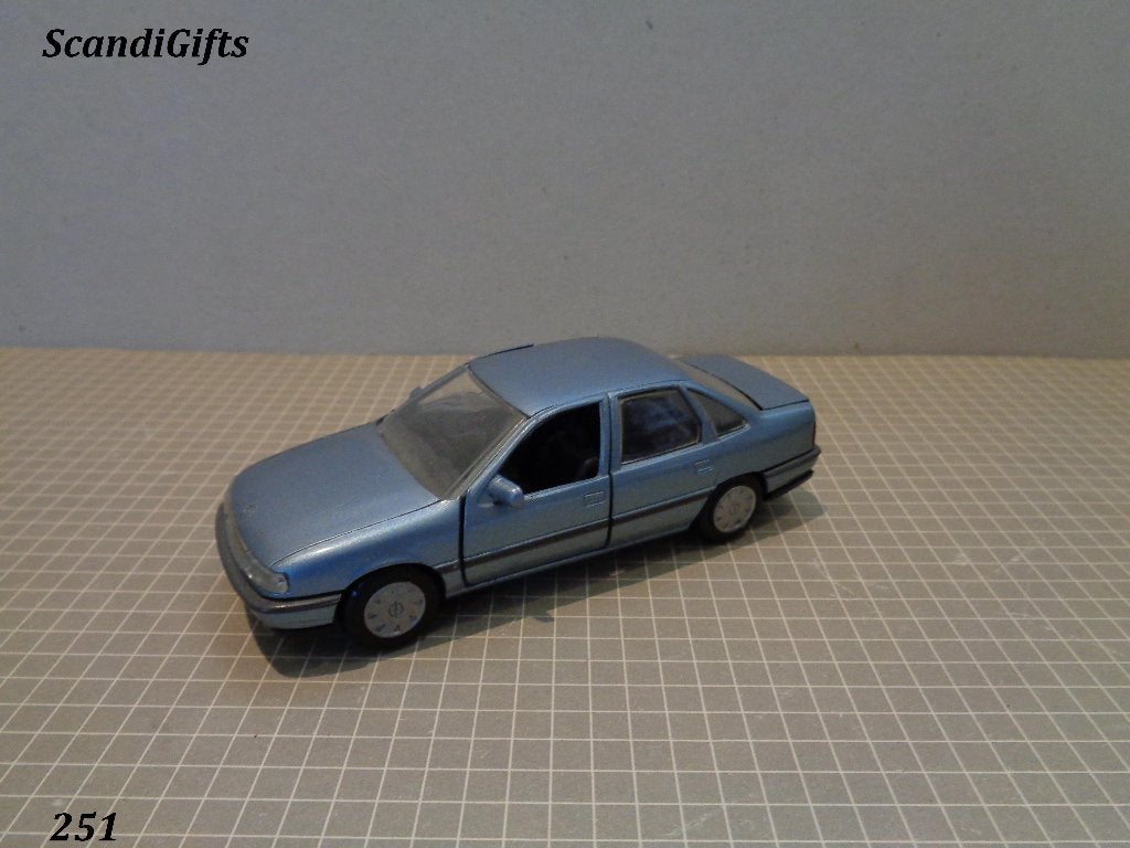 gama opel vectra sedan, Ophalen of Verzenden, Zo goed als nieuw, Auto, Gama