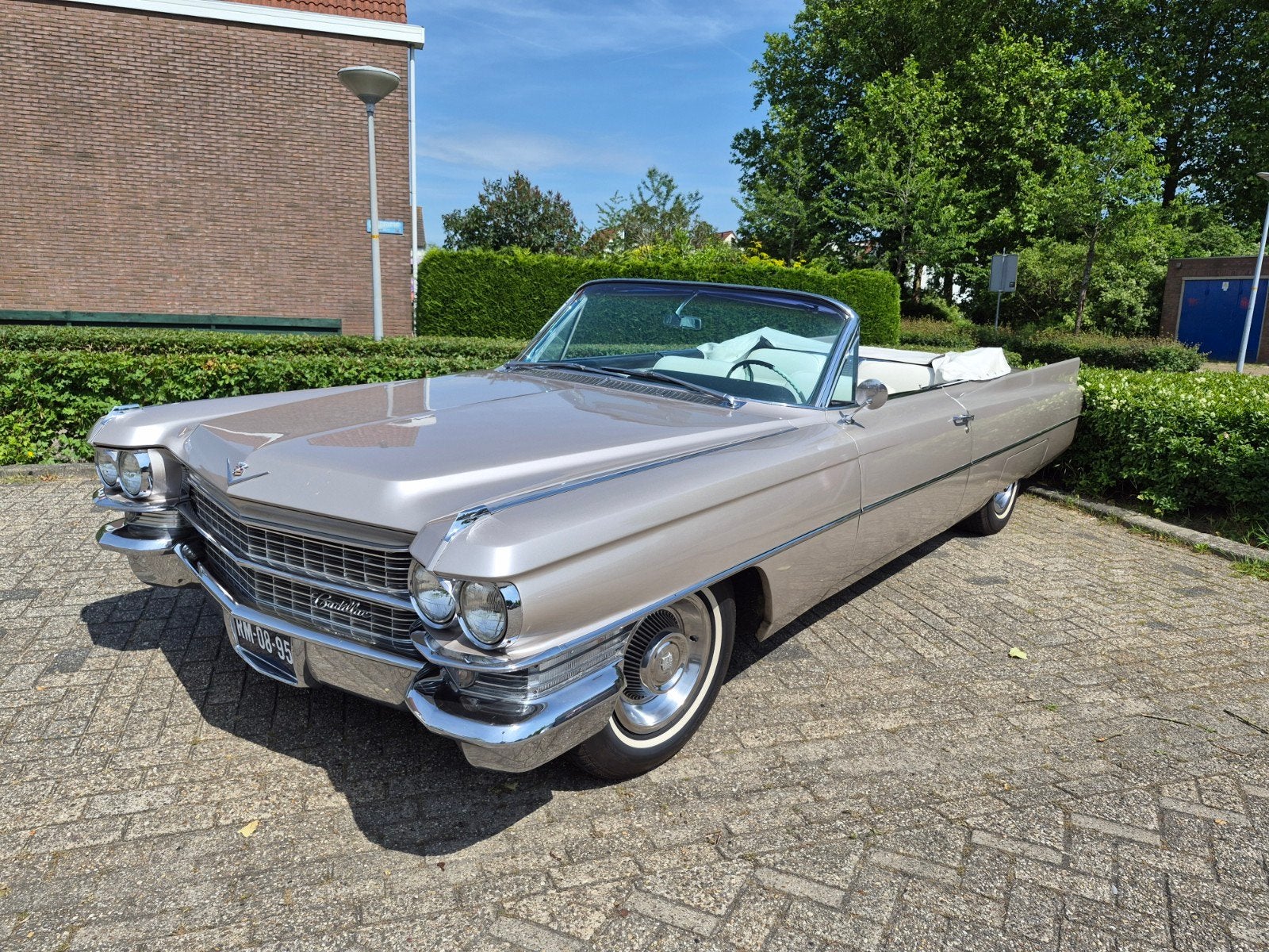 Trouwauto Cadillac Cabriolet 1963 Rosé  bruiloft of gala, Ophalen, Cadillac, Zo goed als nieuw, Accessoires