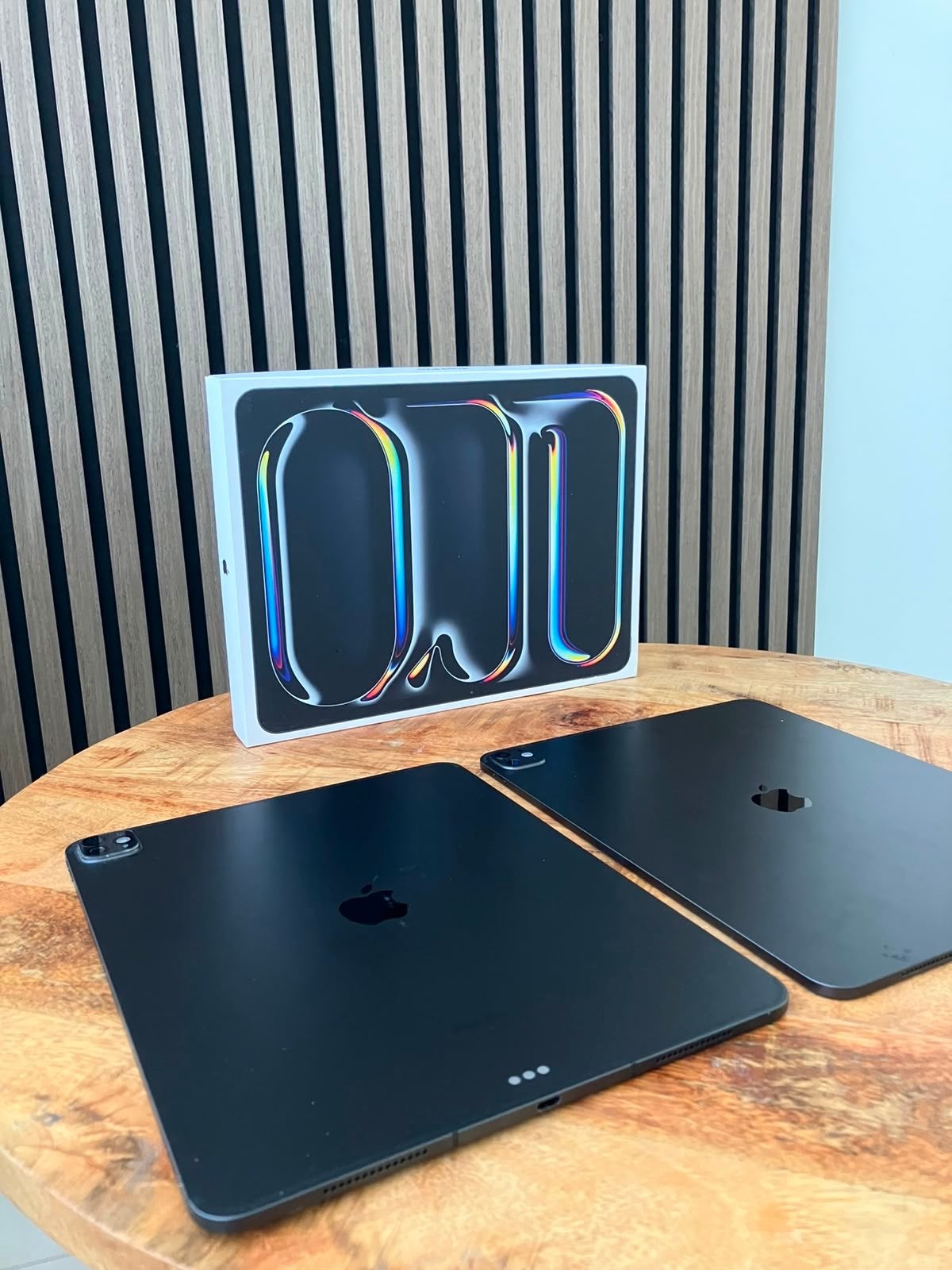 2x ipad pro m4 + 256GB + WIfI cellular - scherm defect, Computers en Software, Apple iPads, 13 inch of meer, Zwart, Ophalen of Verzenden