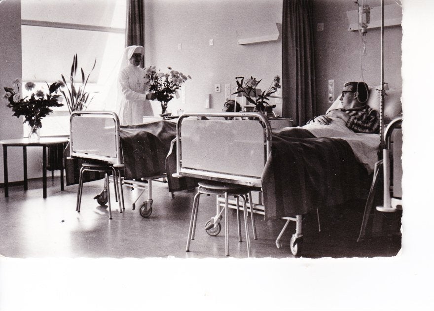 SNEEK,- Sint Antonius Ziekenhuis. Interne Mannen. 29-08, Ophalen of Verzenden, 1960 tot 1980, Gelopen, Friesland